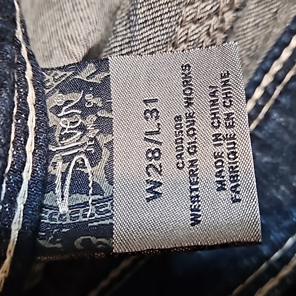 NWT Silver Bootcut Distressed Jeans - Picture 11 of 16